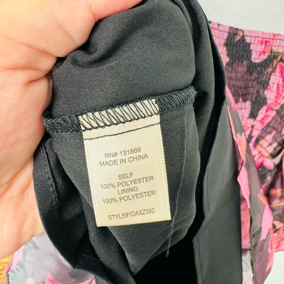 NWT Thirty/Thirty Floral Chiffon Smocked BabyDoll Bubble Long Sleeve Top - Picture 8 of 8